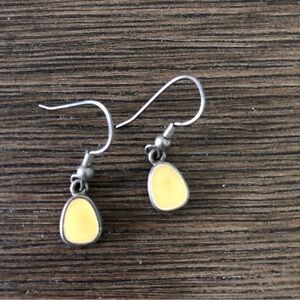 sliver metal and yellow fishhook earrings